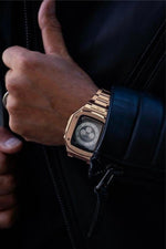 Load image into Gallery viewer, Apple watch Case -18K Rose Gold metal bracelet - ZIVRRI.COM
