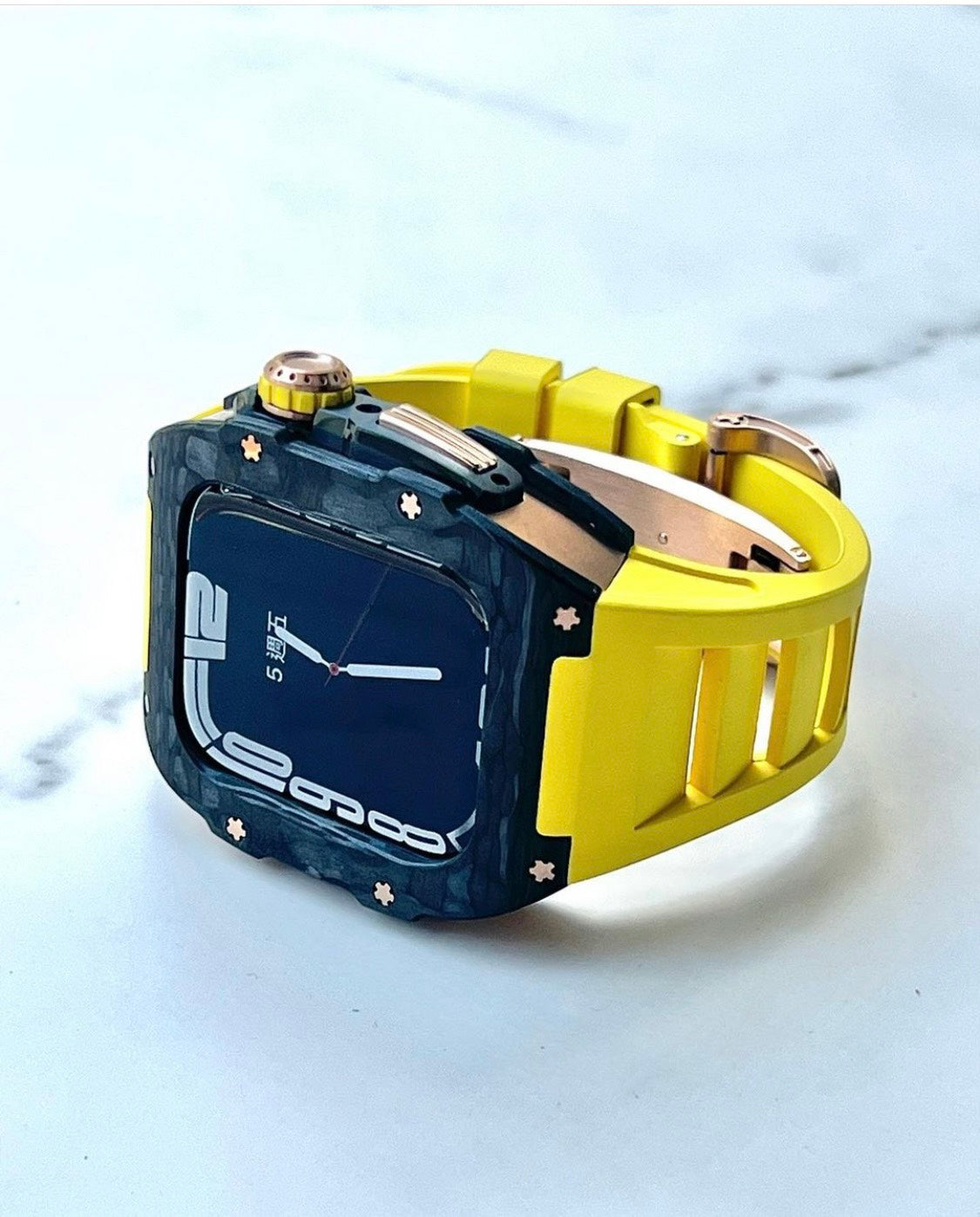 Apple Watch Ultra   Case  -Carbon fibre  yellow strap